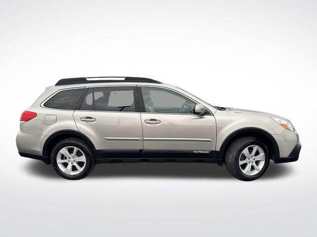 used 2014 Subaru Outback car, priced at $10,009