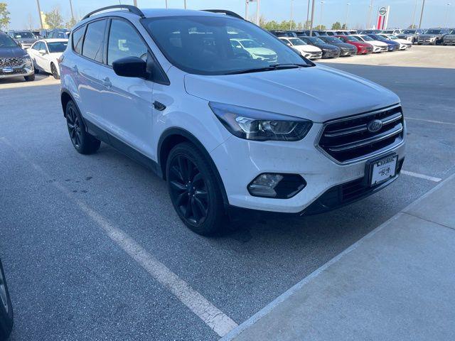 used 2019 Ford Escape car