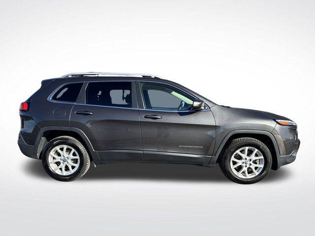 used 2017 Jeep Cherokee car, priced at $10,900