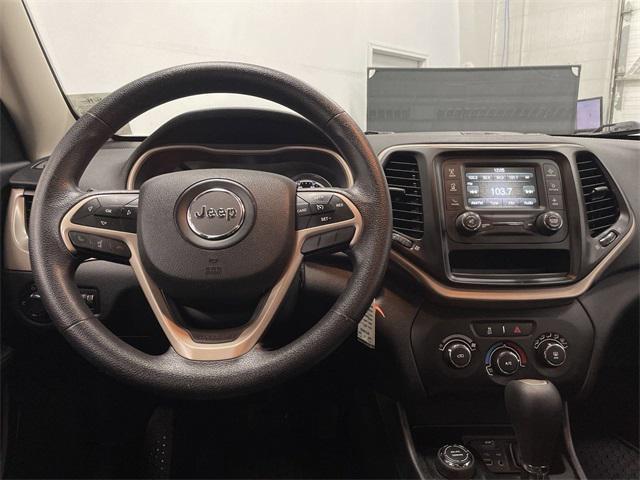 used 2014 Jeep Cherokee car, priced at $8,999