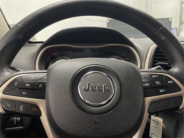 used 2014 Jeep Cherokee car, priced at $8,999