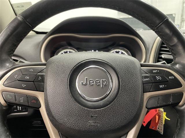 used 2014 Jeep Cherokee car, priced at $10,401