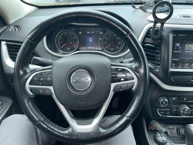 used 2015 Jeep Cherokee car, priced at $9,796
