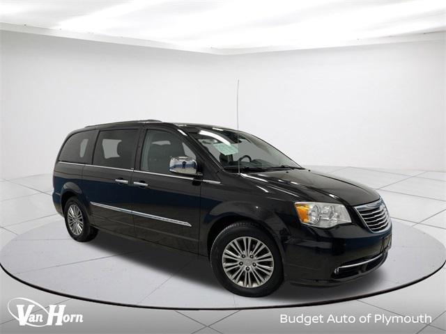 used 2014 Chrysler Town & Country car, priced at $9,224