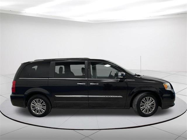 used 2014 Chrysler Town & Country car, priced at $9,168