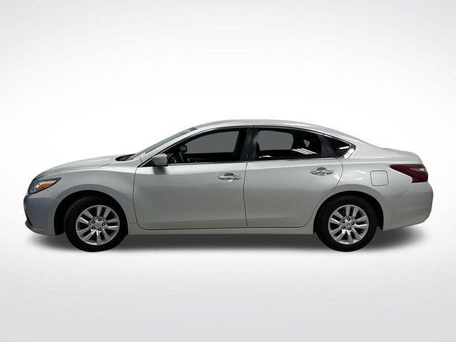 used 2018 Nissan Altima car, priced at $10,500