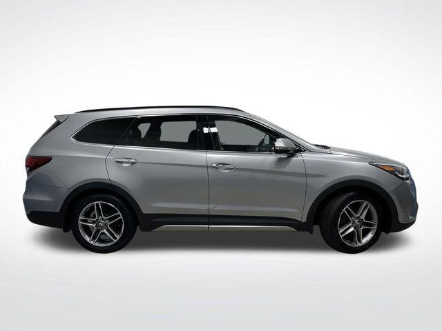 used 2018 Hyundai Santa Fe car, priced at $13,250