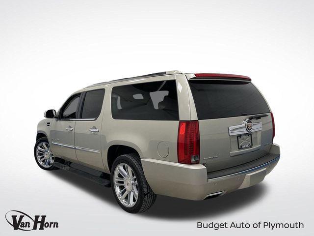 used 2013 Cadillac Escalade ESV car, priced at $14,001