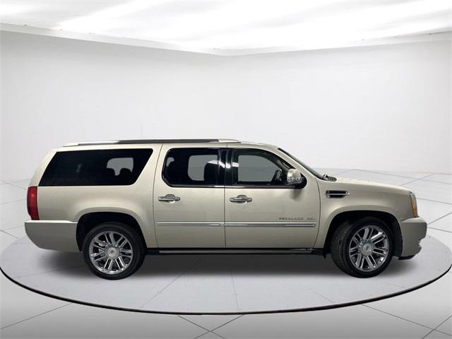 used 2013 Cadillac Escalade ESV car, priced at $15,999