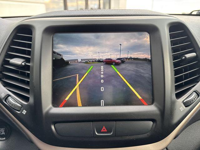 used 2015 Jeep Cherokee car, priced at $10,318