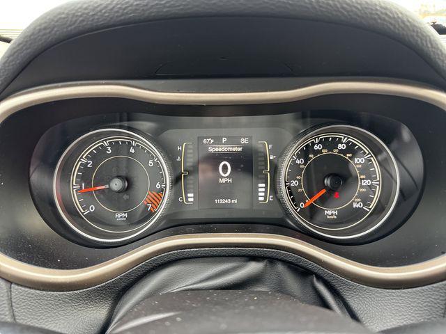 used 2015 Jeep Cherokee car, priced at $10,318