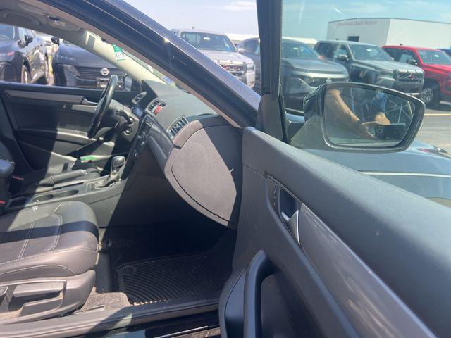 used 2015 Volkswagen Passat car, priced at $9,249