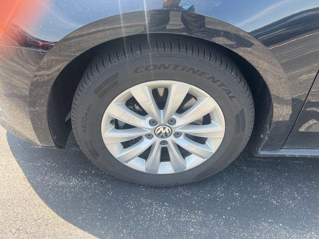 used 2015 Volkswagen Passat car, priced at $9,249