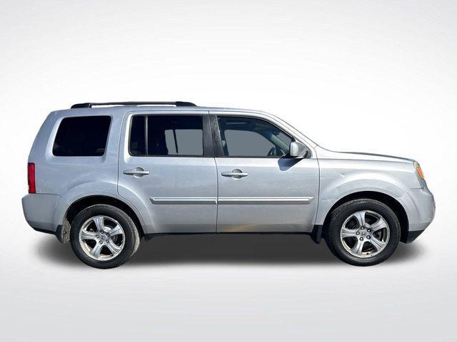 used 2012 Honda Pilot car, priced at $8,694