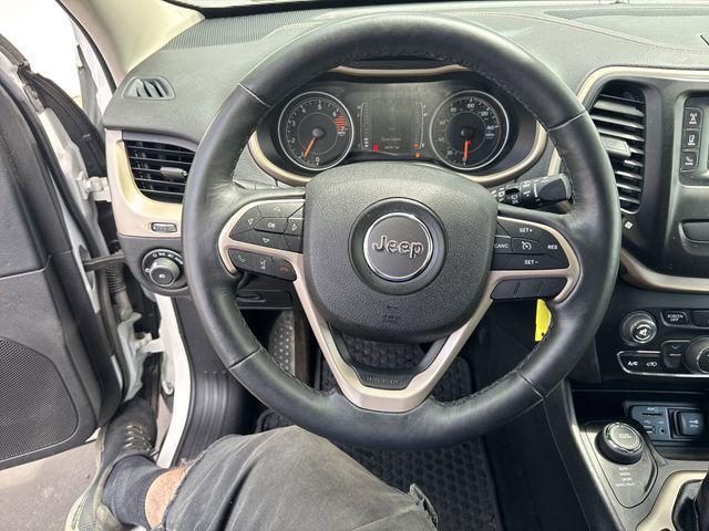 used 2016 Jeep Cherokee car, priced at $13,344