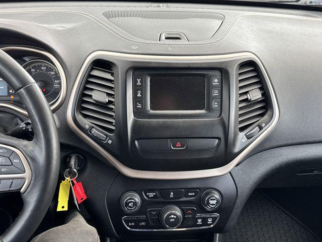 used 2016 Jeep Cherokee car, priced at $13,344