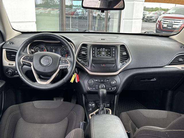 used 2016 Jeep Cherokee car, priced at $13,344