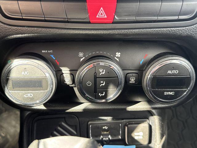 used 2015 Jeep Renegade car, priced at $8,052