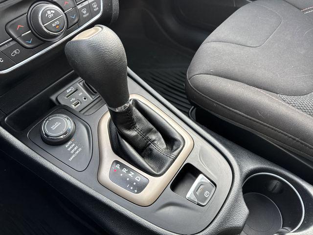 used 2016 Jeep Cherokee car, priced at $9,442