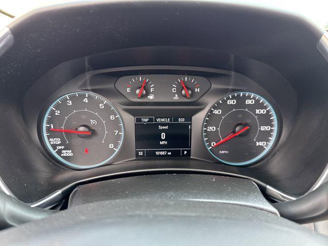 used 2021 Chevrolet Equinox car, priced at $15,000