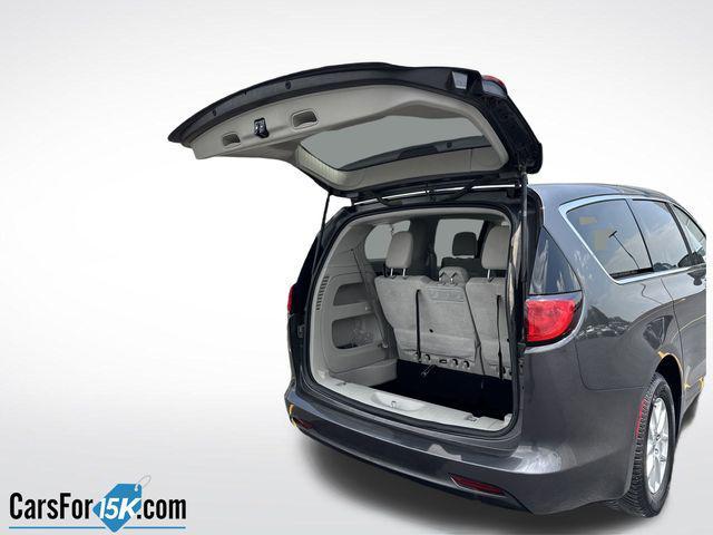 used 2017 Chrysler Pacifica car, priced at $12,177