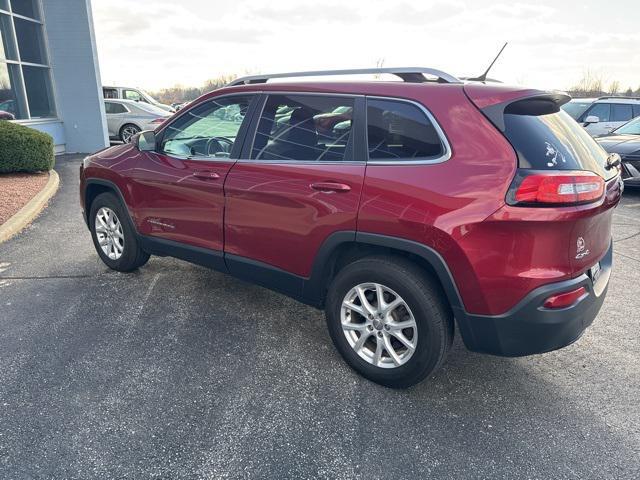 used 2015 Jeep Cherokee car, priced at $7,799