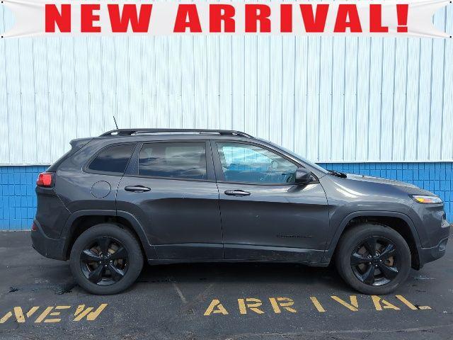 used 2016 Jeep Cherokee car, priced at $10,299
