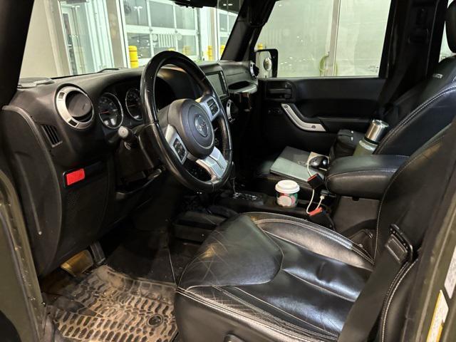 used 2015 Jeep Wrangler Unlimited car, priced at $18,027