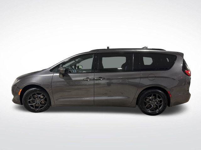 used 2018 Chrysler Pacifica car, priced at $13,000