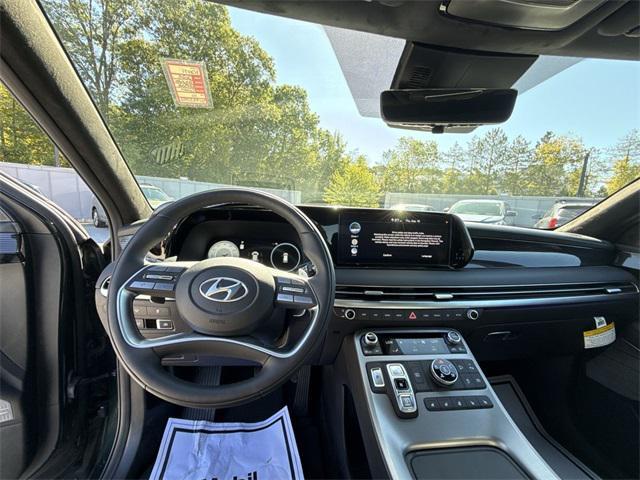 used 2025 Hyundai Palisade car, priced at $47,645