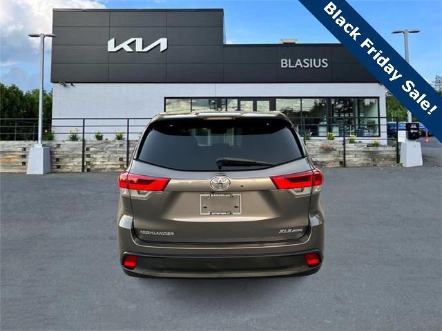 used 2018 Toyota Highlander car, priced at $23,998