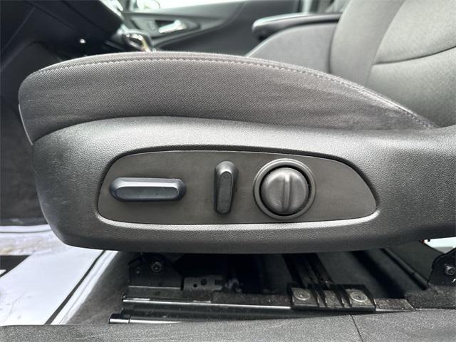 used 2023 Chevrolet Malibu car, priced at $16,789