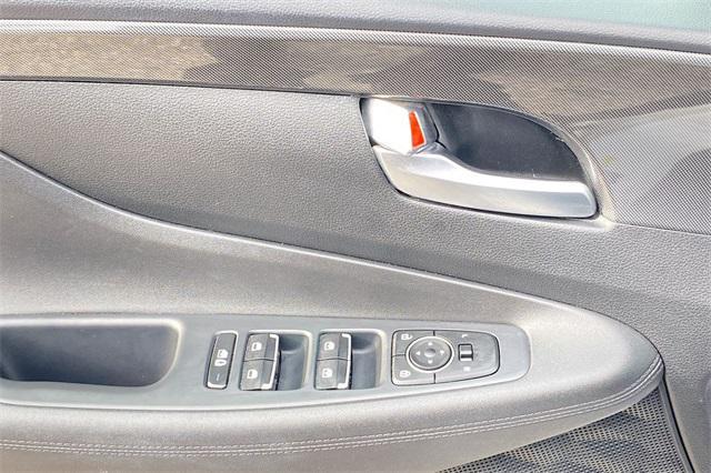 used 2022 Hyundai Santa Fe car, priced at $25,185