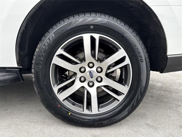 used 2024 Ford Expedition car, priced at $46,389