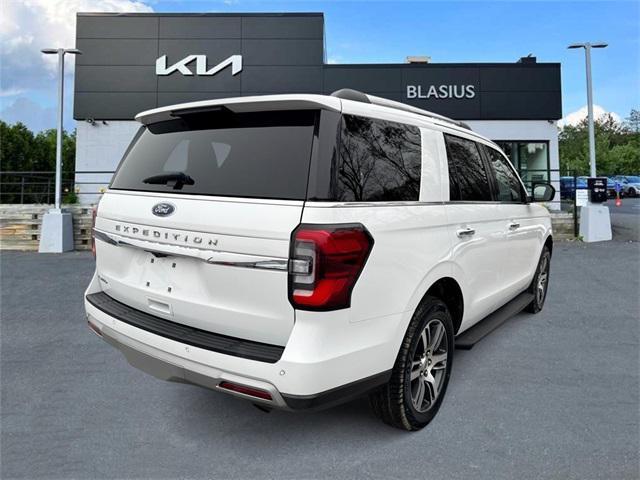 used 2024 Ford Expedition car, priced at $46,389