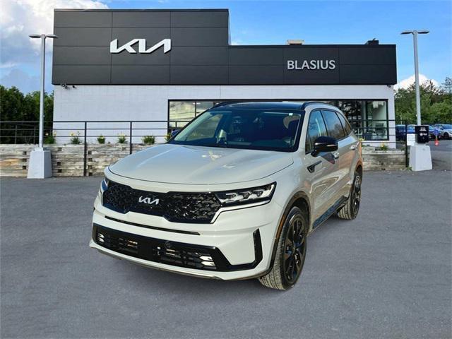 used 2022 Kia Sorento car, priced at $30,312