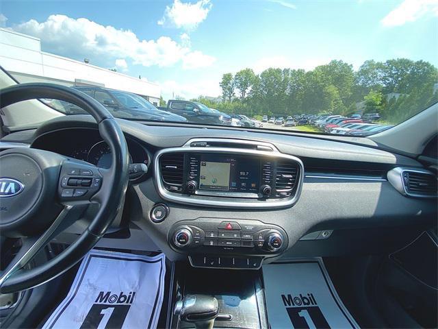 used 2016 Kia Sorento car, priced at $14,293