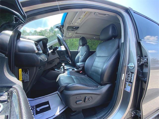 used 2016 Kia Sorento car, priced at $14,293