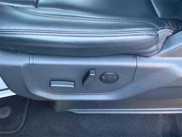 used 2024 Ford Expedition car, priced at $43,698