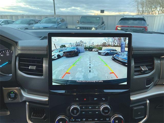 used 2024 Ford Expedition car, priced at $43,698