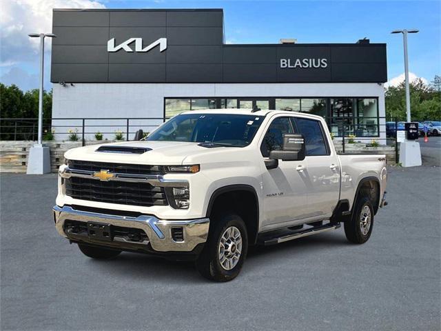used 2024 Chevrolet Silverado 2500 car, priced at $53,927