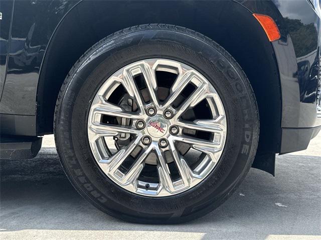 used 2023 GMC Yukon XL car, priced at $49,789