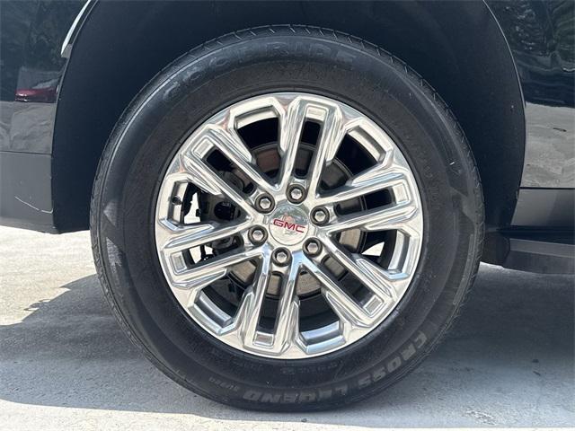 used 2023 GMC Yukon XL car, priced at $49,789