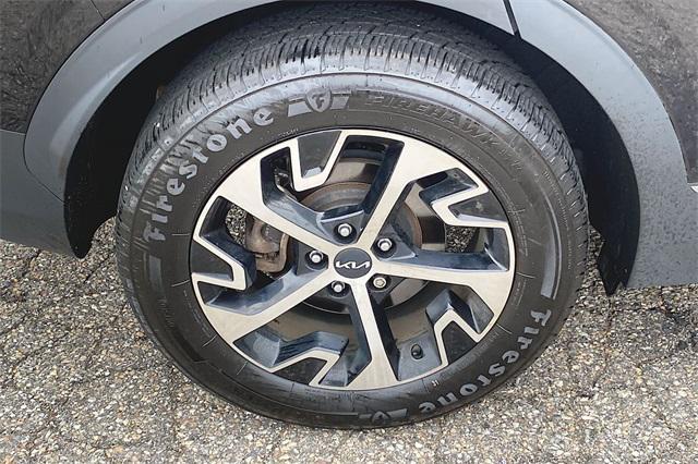 used 2023 Kia Sportage Hybrid car, priced at $26,495