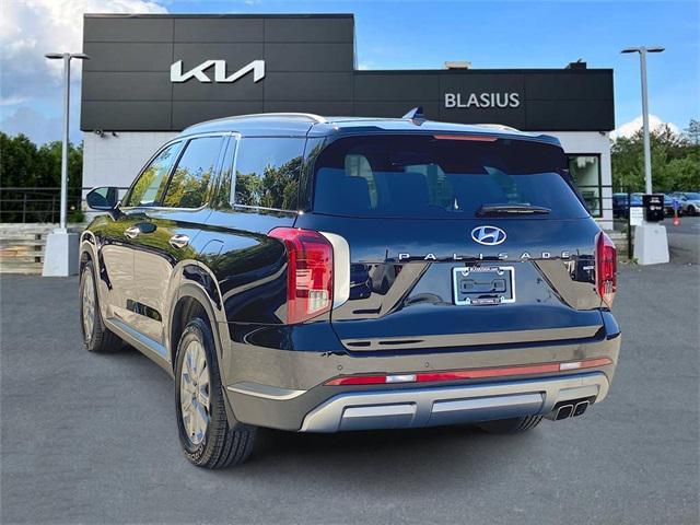 used 2023 Hyundai Palisade car, priced at $33,998