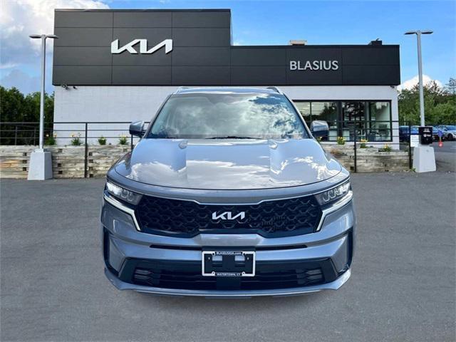 used 2024 Kia Sorento Hybrid car, priced at $28,676