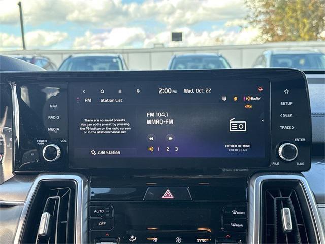 used 2024 Kia Sorento Hybrid car, priced at $28,676