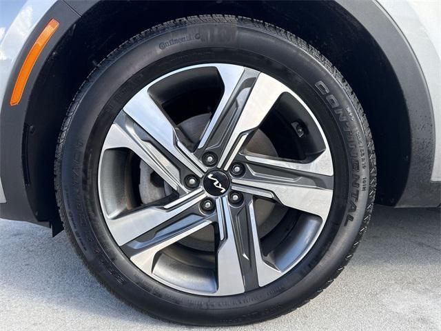 used 2024 Kia Sorento Hybrid car, priced at $28,676