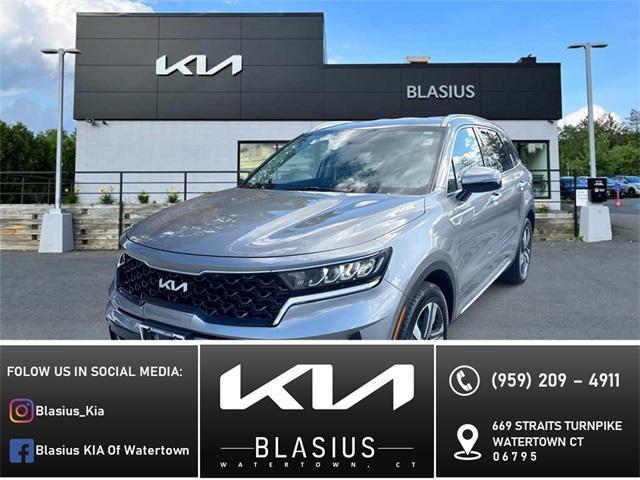 used 2024 Kia Sorento Hybrid car, priced at $28,676