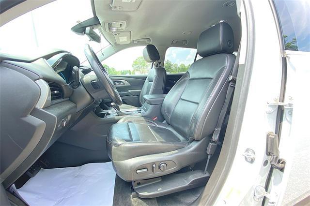 used 2020 Chevrolet Traverse car, priced at $25,347